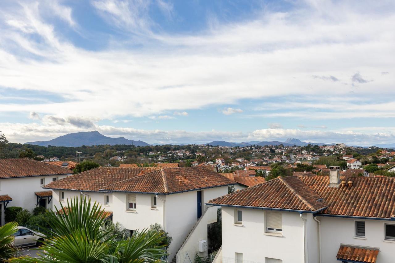 Larrun - Vue Sur La Montagne Proche De La Plage Bidart Exteriér fotografie